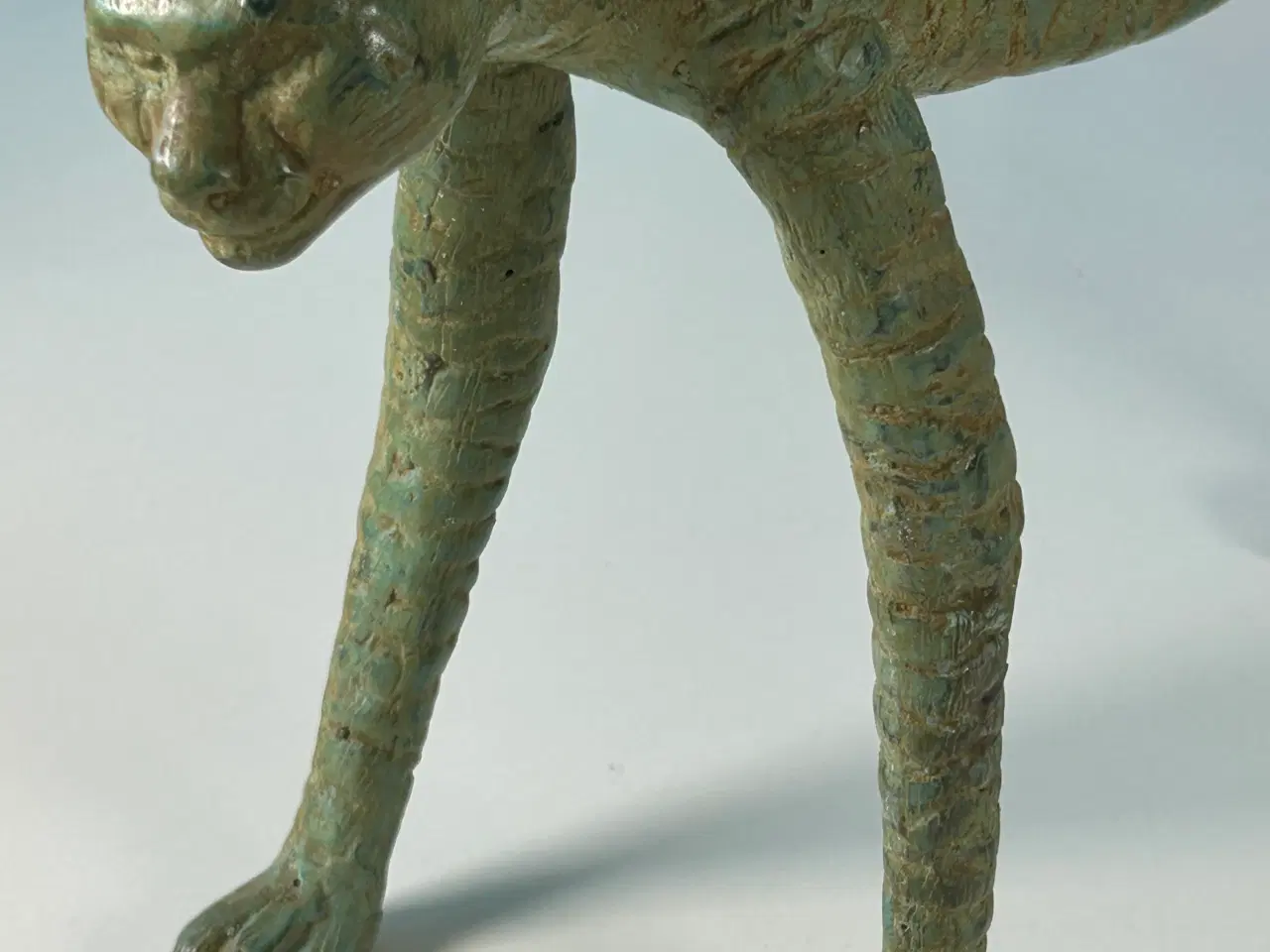 Billede 14 - Stor gepardskulptur i genbrugsbronze – 40 cm lang