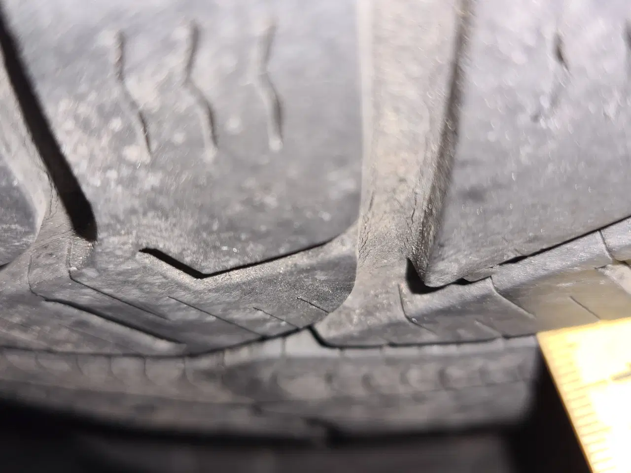 Billede 6 - Vinterdæk til Peugeot 208 fra 2012 til 2019.