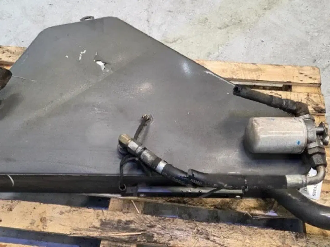 Billede 6 - Fendt 12130N Hydraulikolietank 700727373