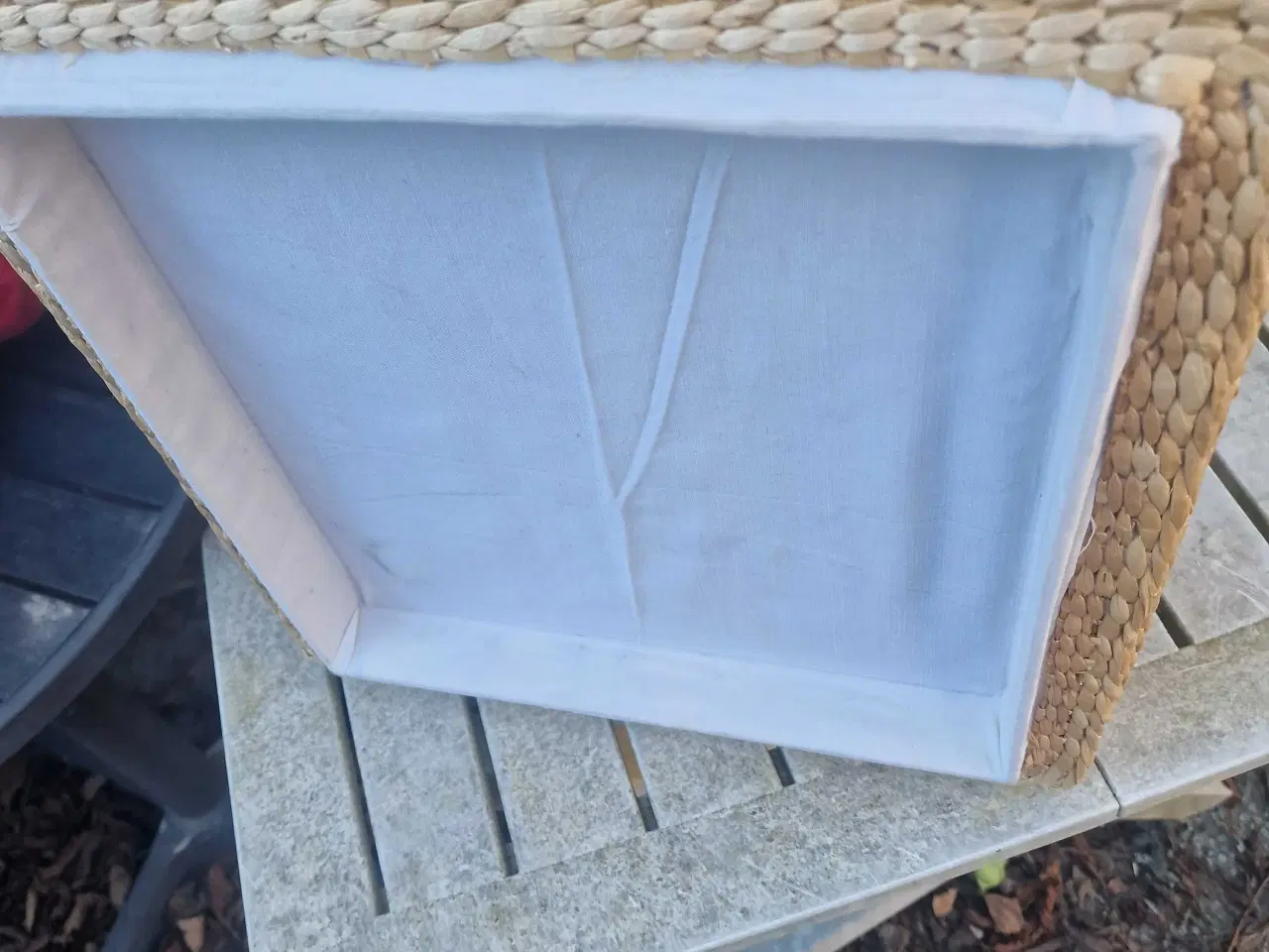 Billede 3 - Skammel og opbevaring