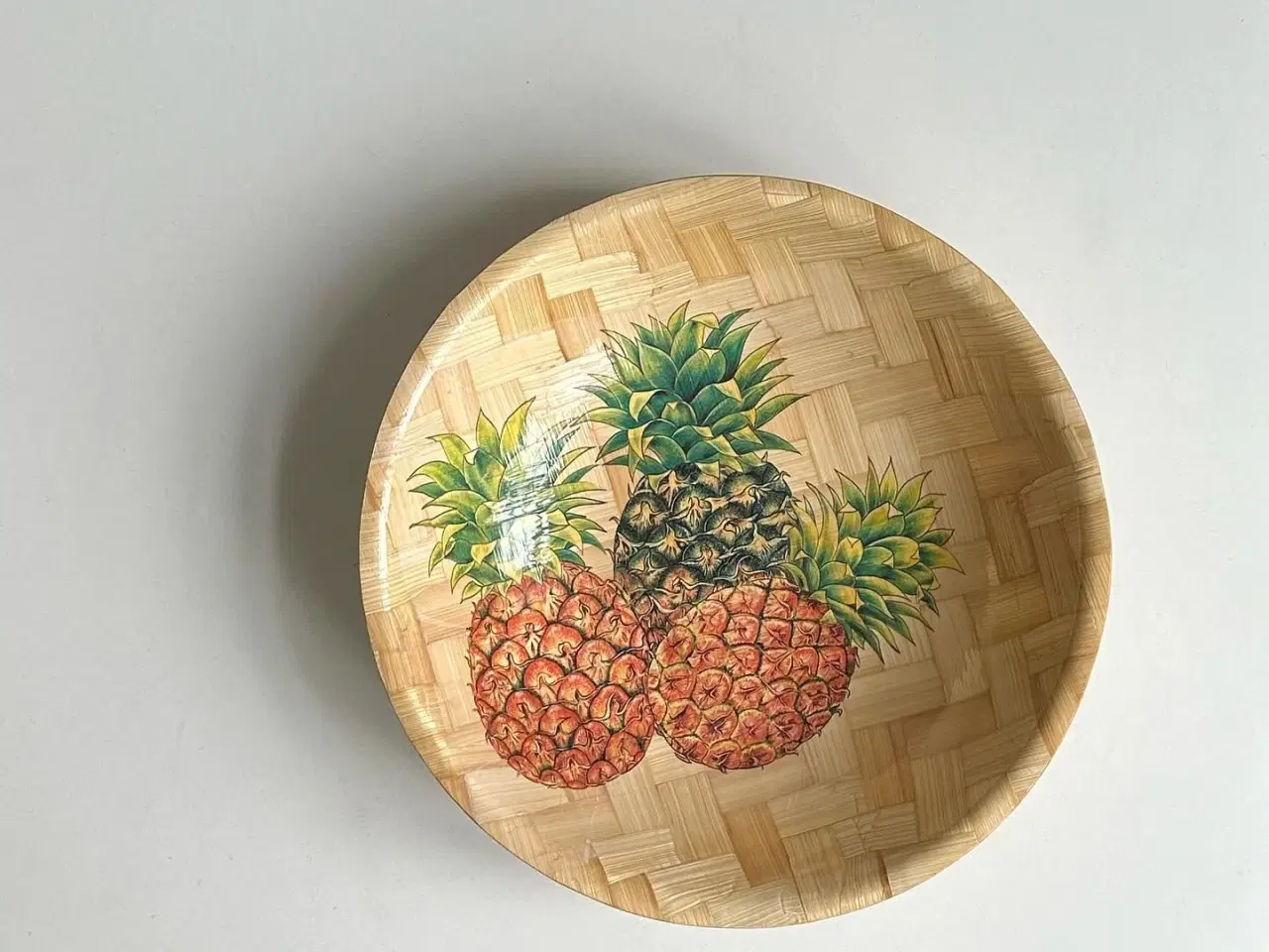 Billede 1 - Finer, ananasmotiv, stor rund