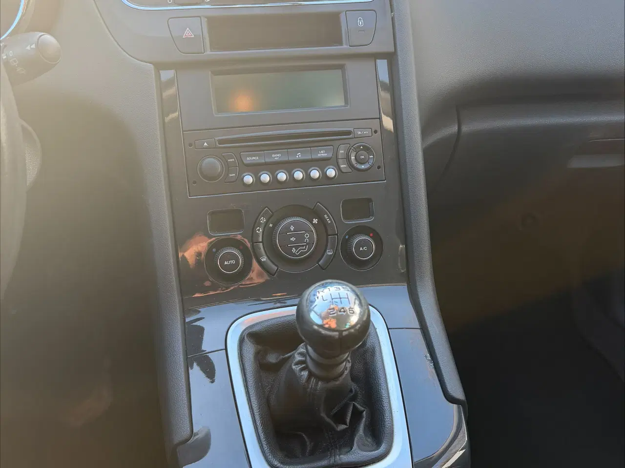 Billede 8 - pæn og økonomisk peguet 5008