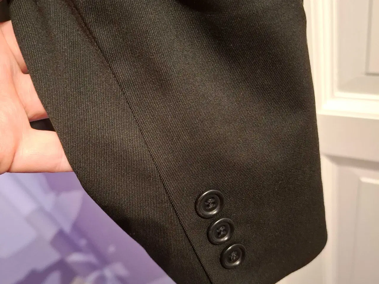 Billede 4 - Flot sort Blazer i str. 46