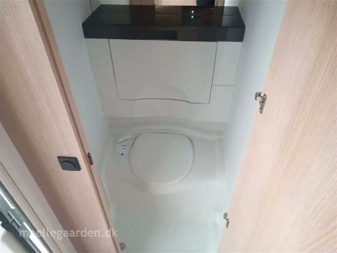 Billede 5 - 2025 - Adria Aviva 400 PS