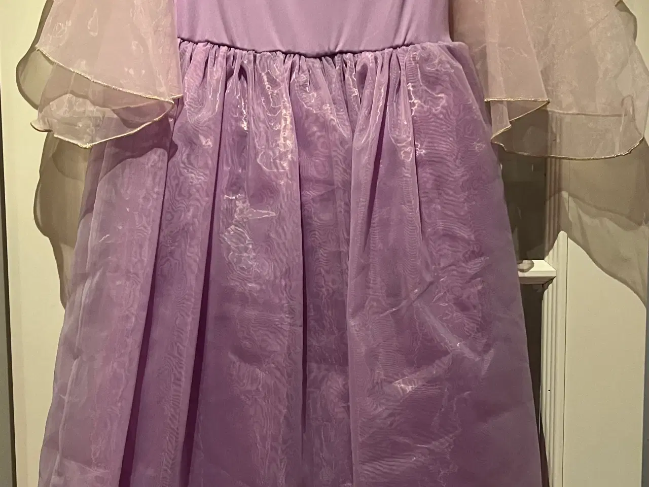 Billede 2 - Disney Rapunzel udklædningskjole