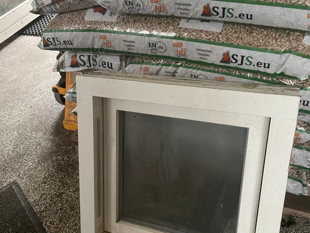 Billede 2 - Termovindue brugt