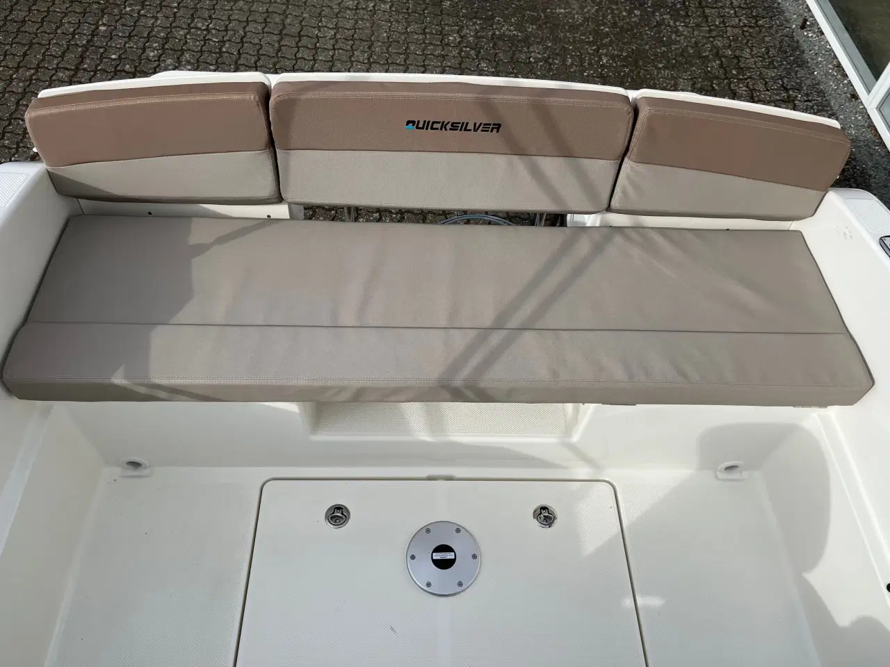 Billede 6 - Quicksilver Activ 555 Cabin med 100 hk Mercury-EFI 4 takt 2,1L - med flot udstyr
