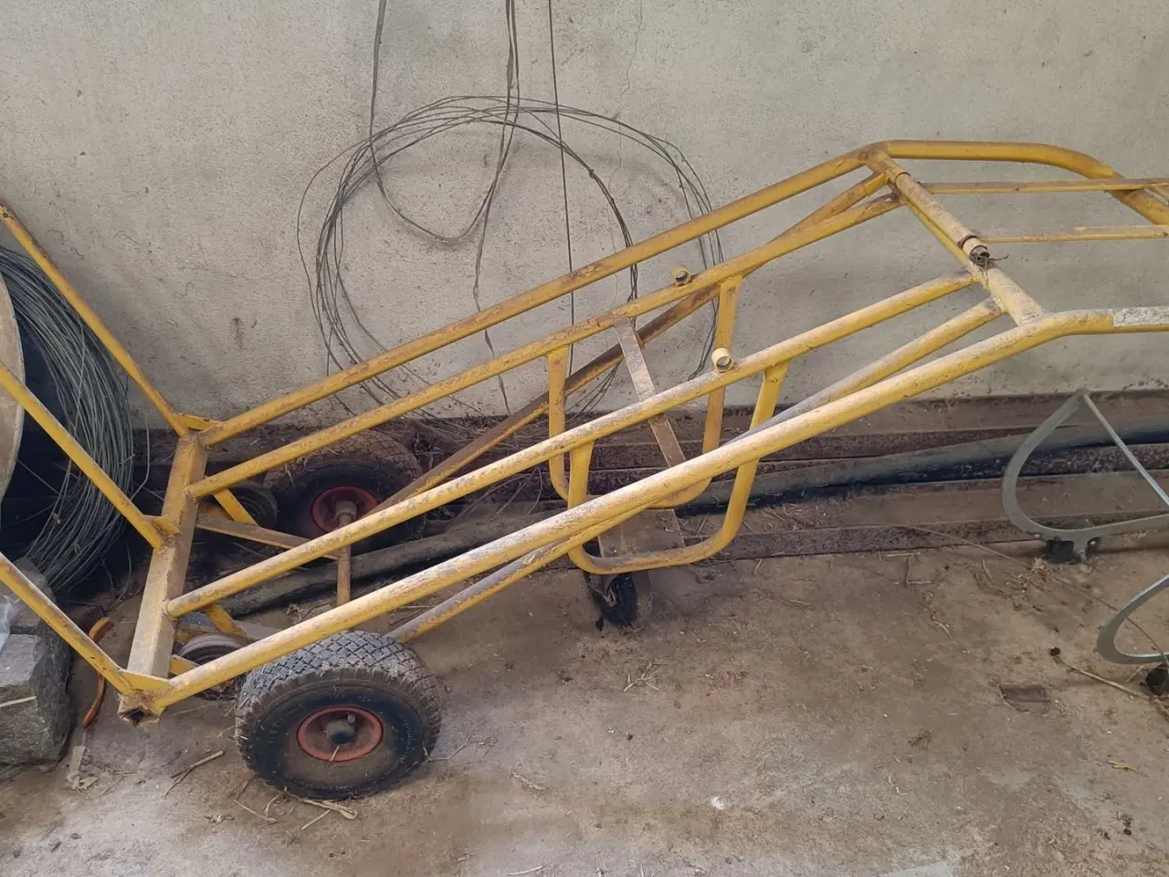 Billede 2 - - - - Balle vogn til mini big