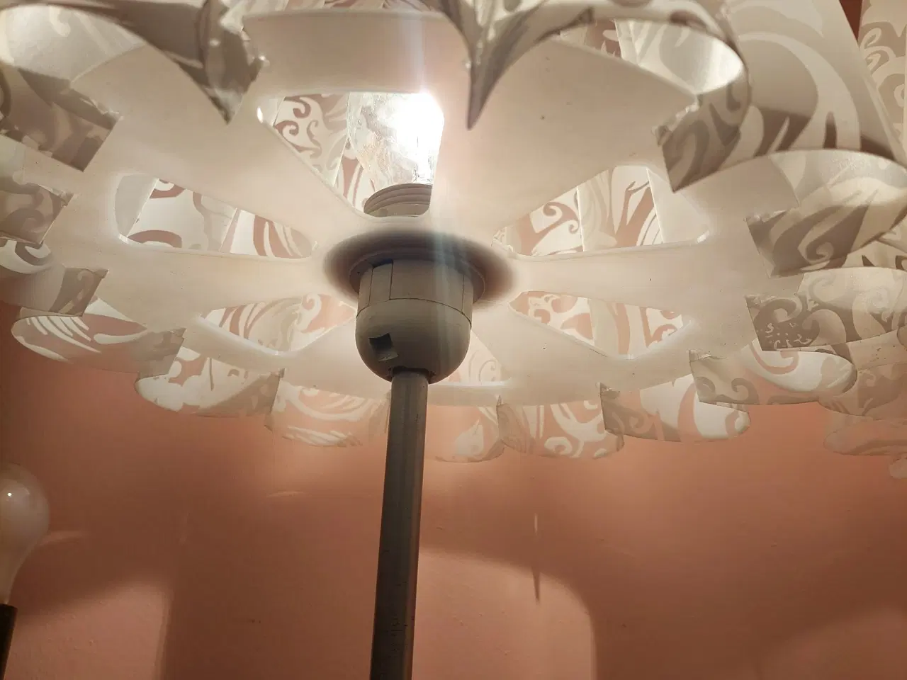 Billede 9 -  2 stk. Bordlampe i metal