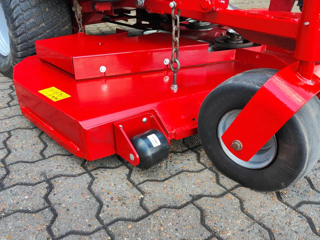 Billede 7 - Ferris ZT5100IS-72" plæneklipper – 33HK diesel