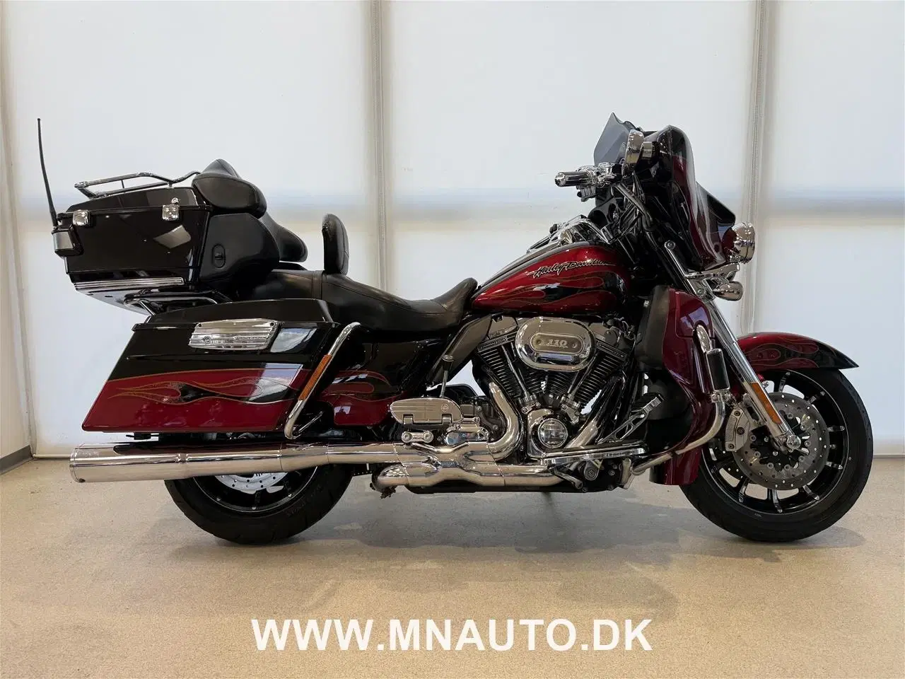 Billede 1 - Harley-Davidson FLHTCUSE Electra Glide Ultra Classic CVO 110"