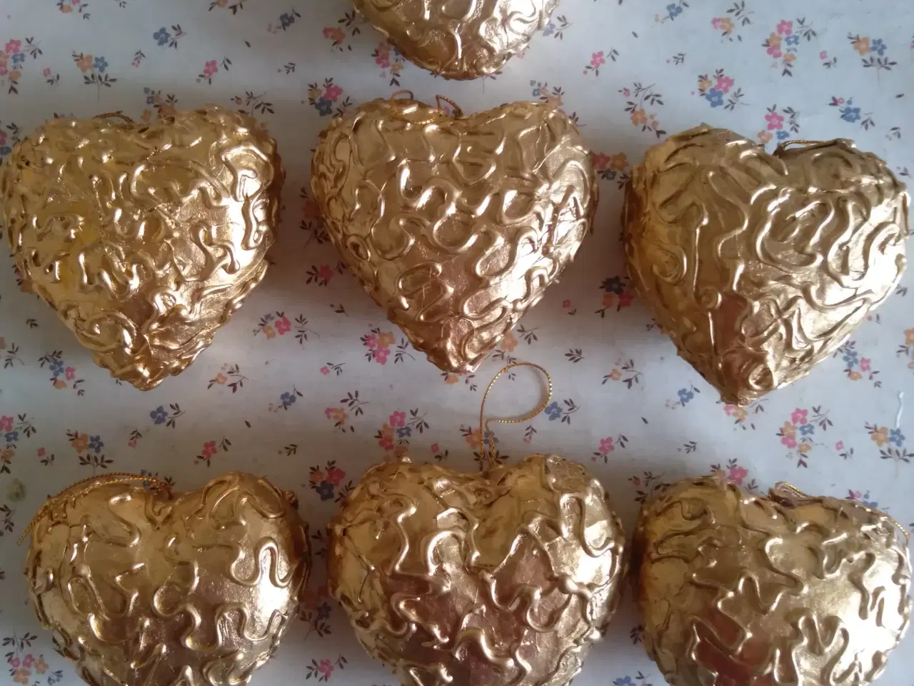 Billede 19 - Julepynt, krus, lysestager, nissehuer m.m.