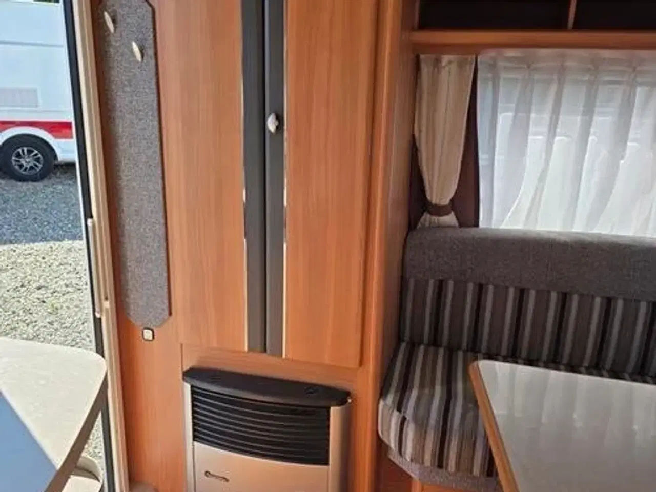 Billede 5 - Hobby DE LUXE 440 SF