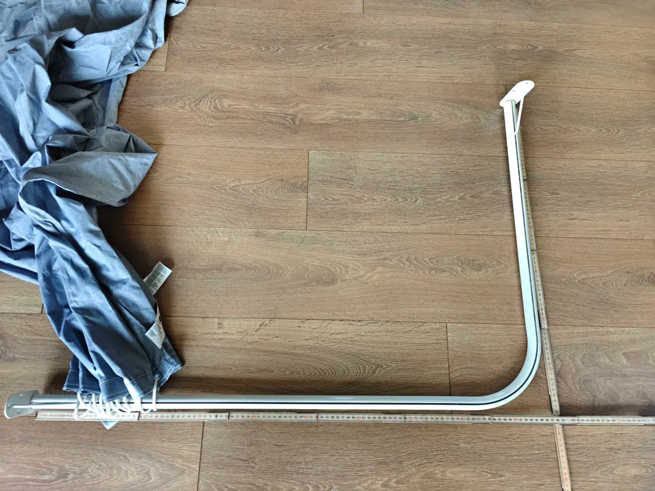 Billede 3 - Bruseforhæng vinkel