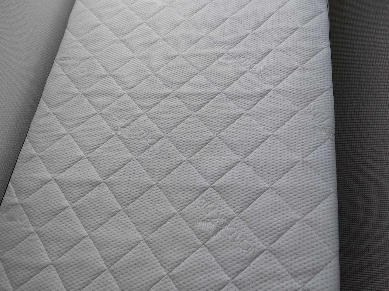 Billede 3 - Boxmadras med topmadras 