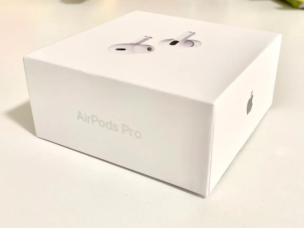 Billede 2 - Apple AirPods Pro 2 Trådløse hovedtelefoner Hvid