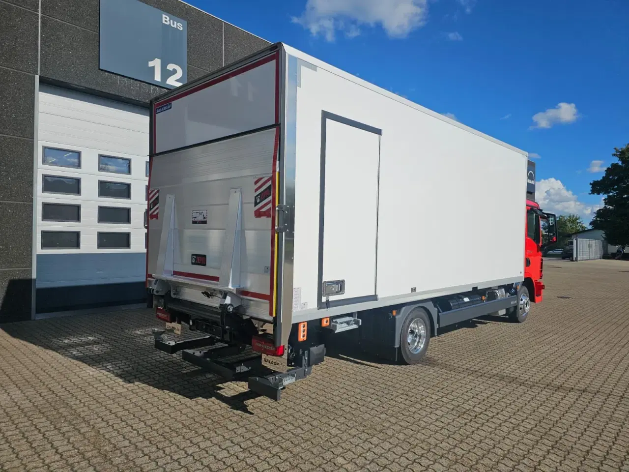 Billede 6 - MAN TGL 8.220, Lukket kasse