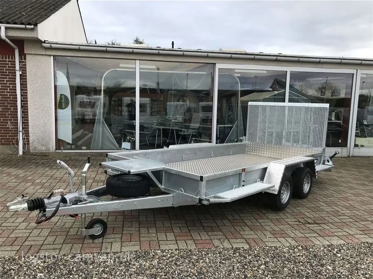 Billede 33 - 2020 - Variant   Billeder af solgte trailere