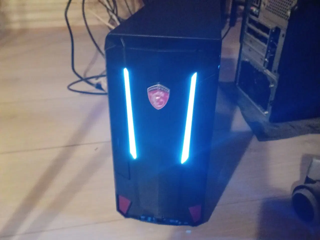 Billede 1 - fin msi gamer computer