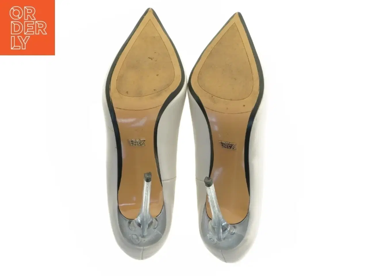 Billede 3 - Hvide stiletter fra Zara (str. 36)