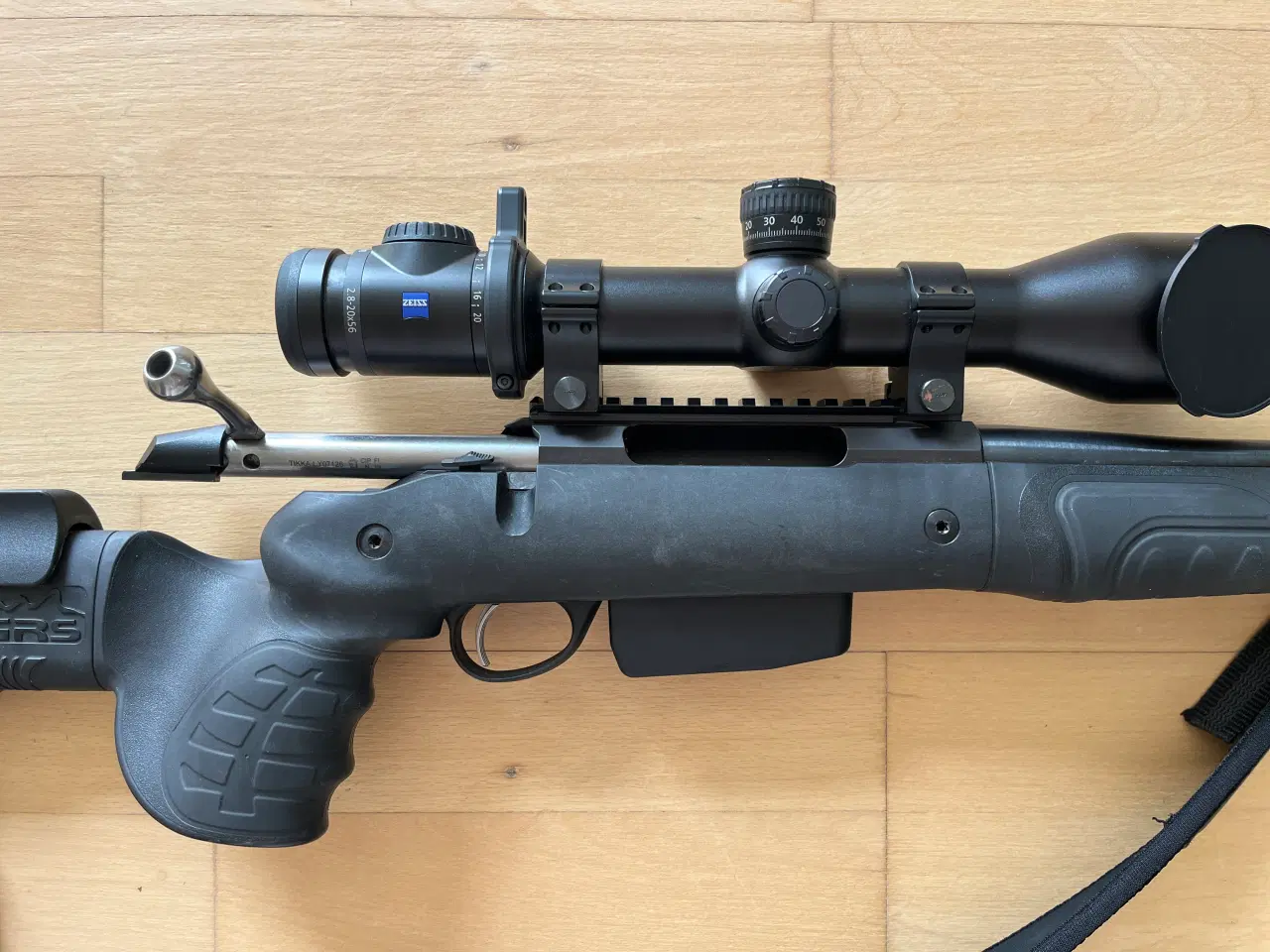 Billede 3 - Tikka T3x  jagtriffel monteret med GRS skæfte