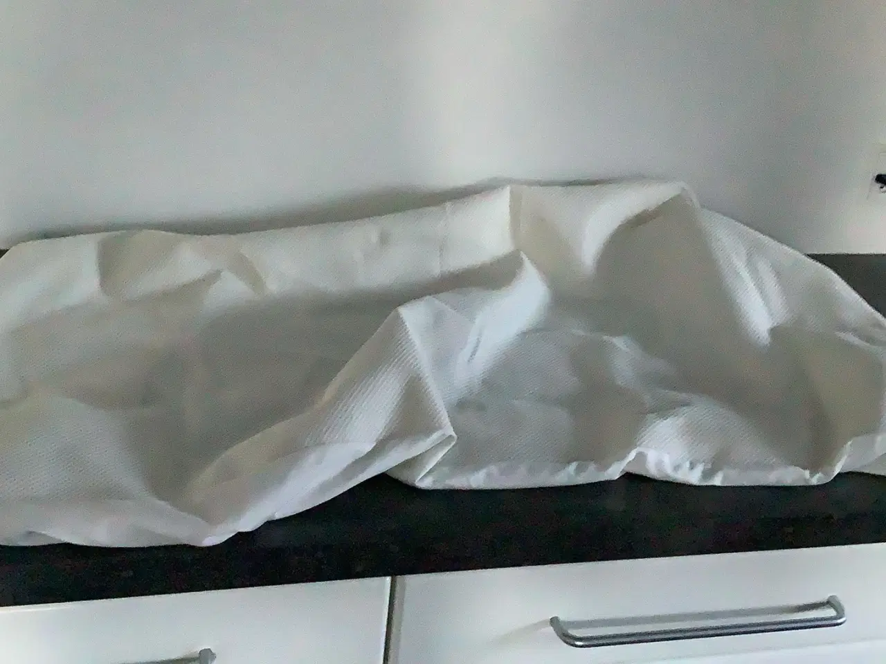 Billede 3 - 2 Børne madrasser til tremmeseng  incl 2 lagner