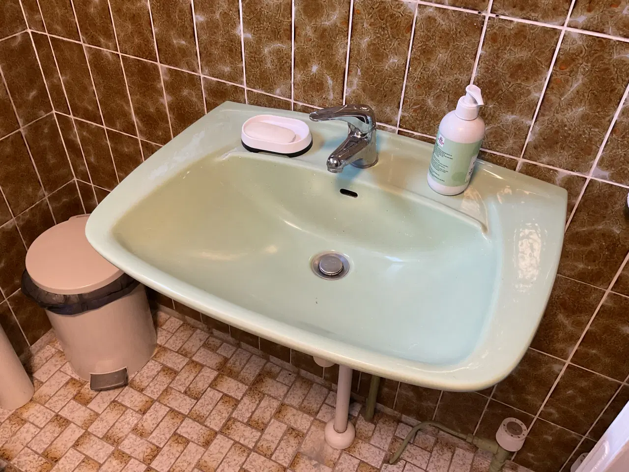 Billede 1 - Toilet og håndvask Ifø