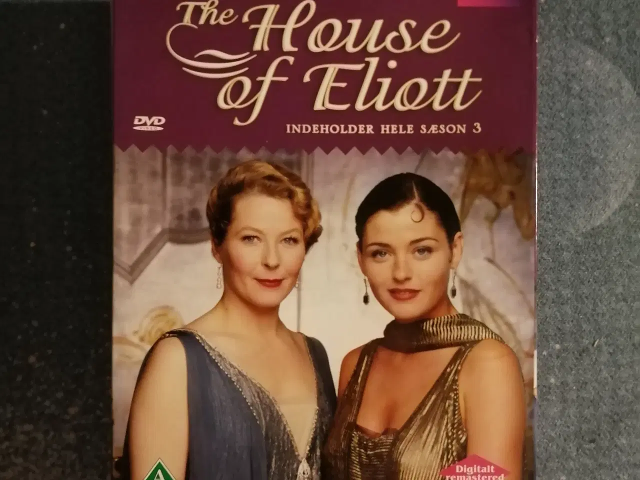 Billede 1 - The House of Eliott Season 3