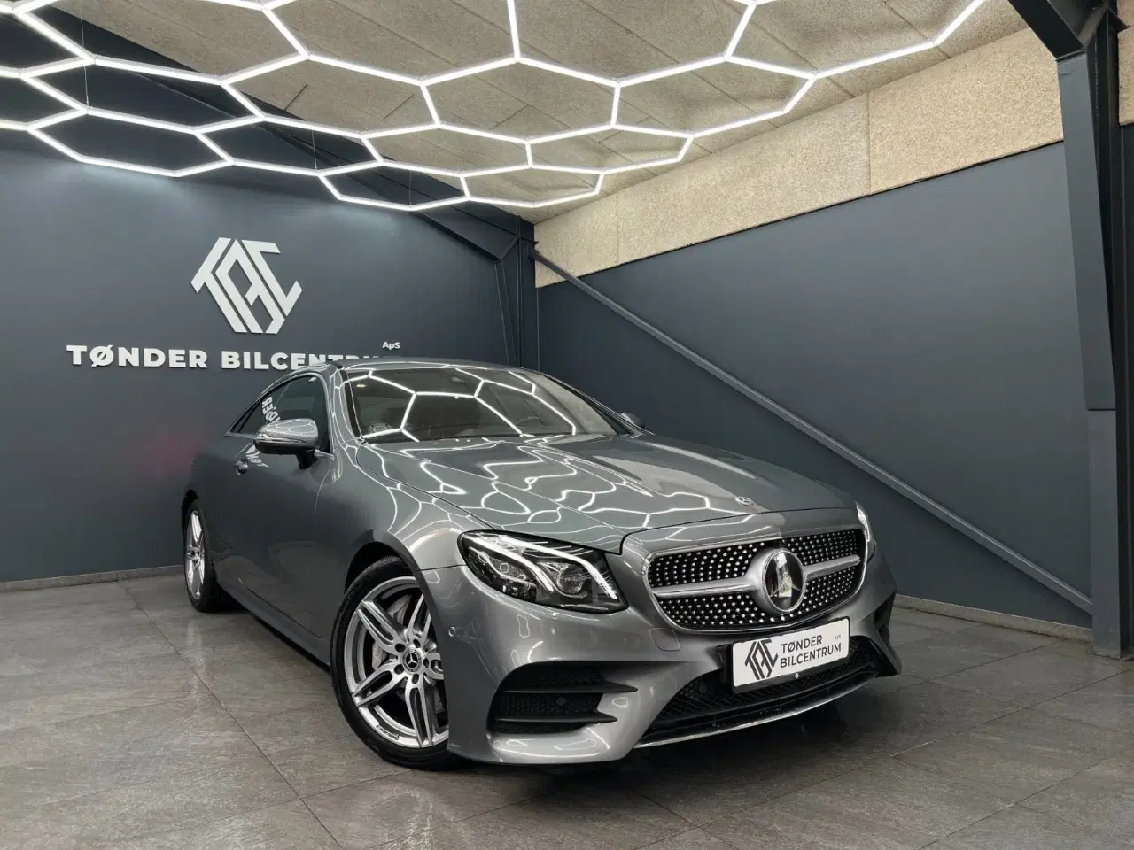 Billede 1 - Mercedes E300 2,0 AMG Line Coupé aut.
