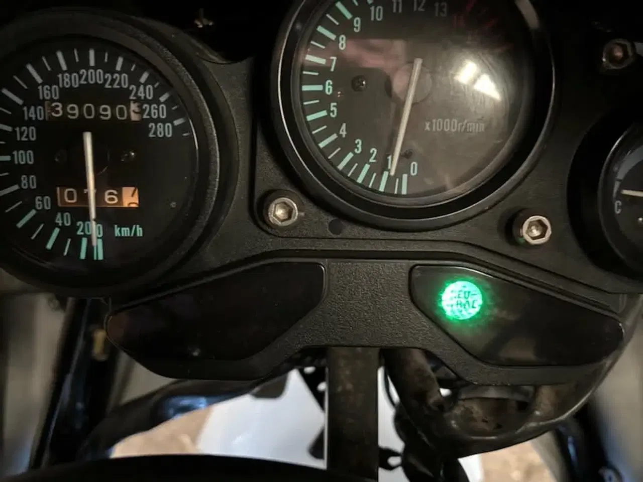 Billede 5 - Fin gsxr 750 suzuki