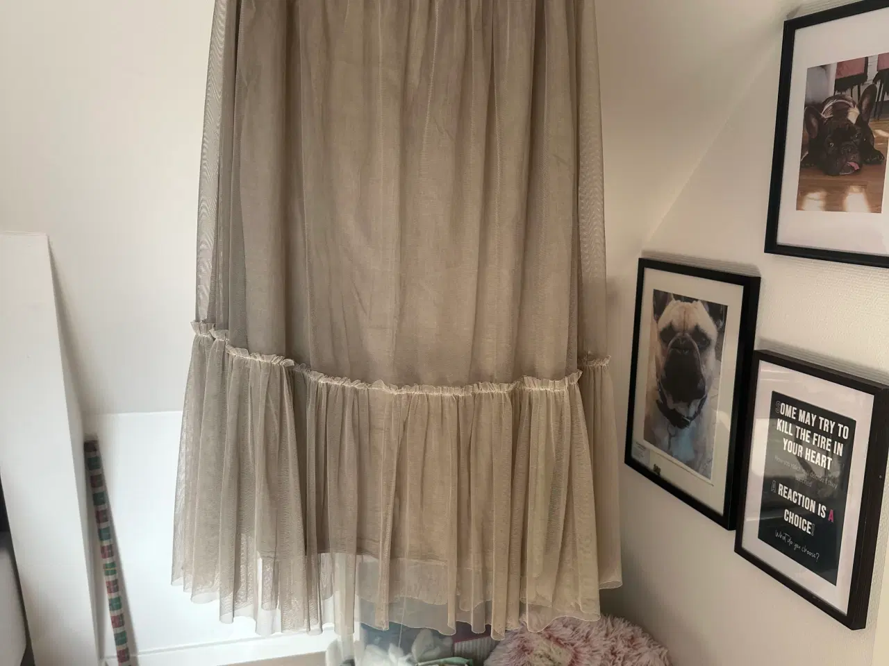 Billede 1 - Smuk nederdel 