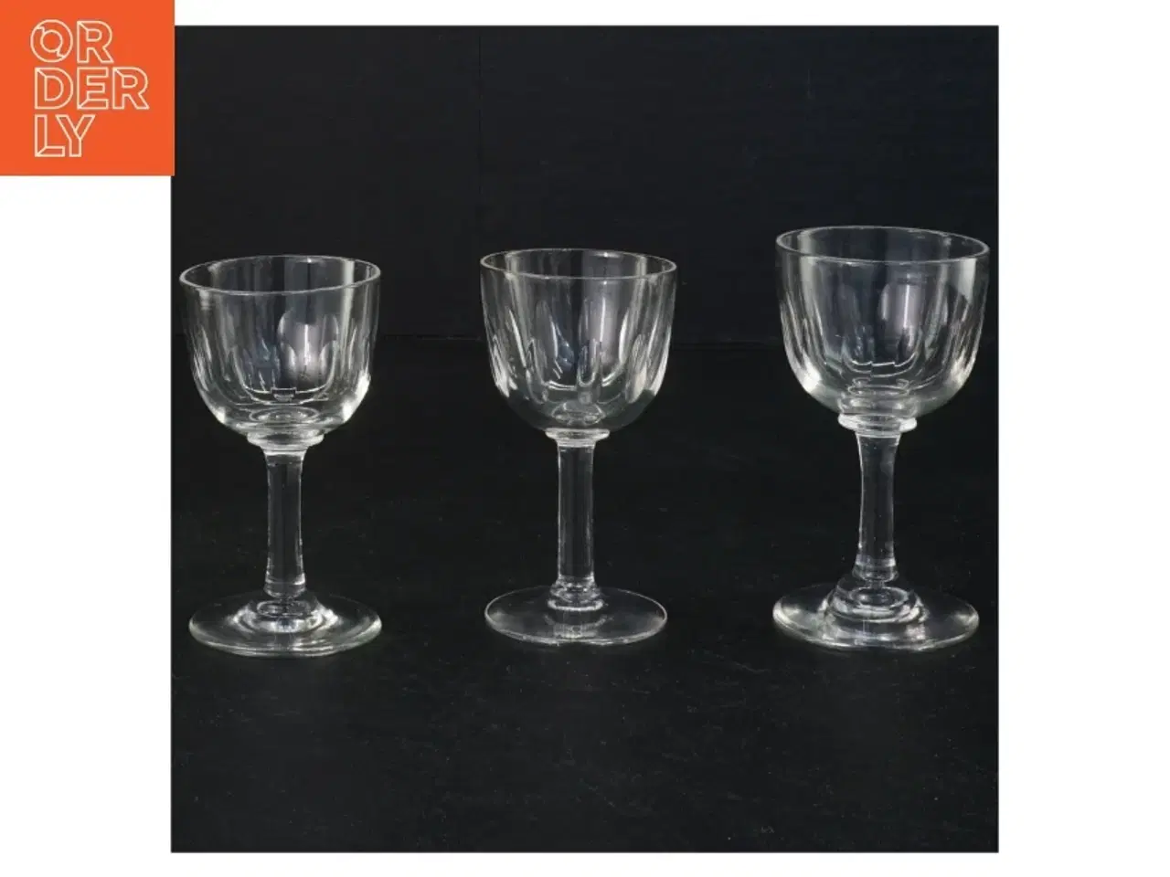 Billede 1 - tre glas (str. 9,5 x ø 5 cm)