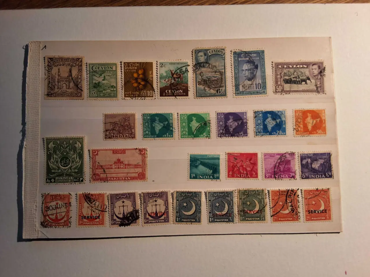Billede 1 - Ceylon, Indien, Pakistan, 28 frimærker, stemplet