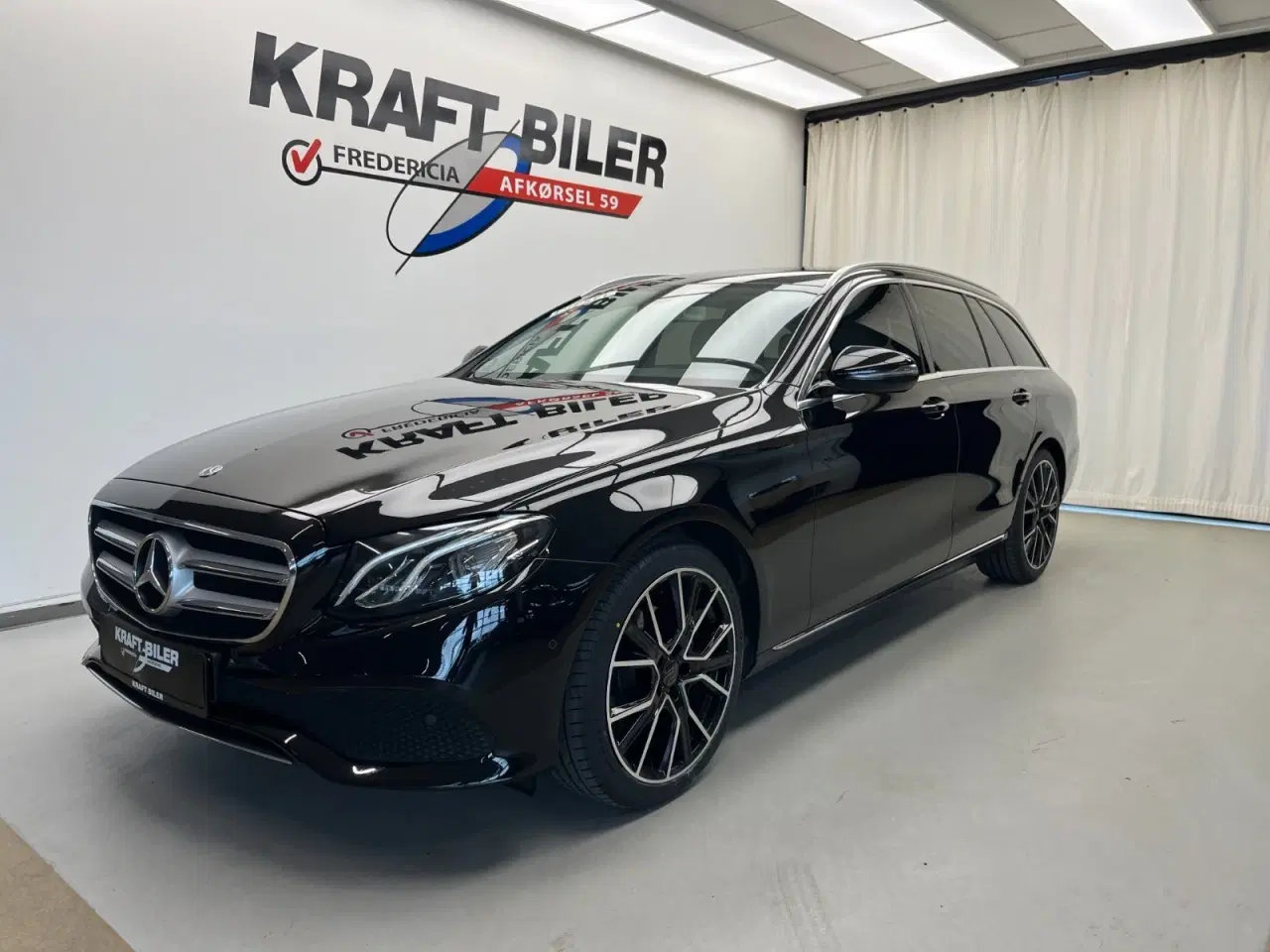 Billede 1 - Mercedes E220 d 2,0 Avantgarde stc. aut.