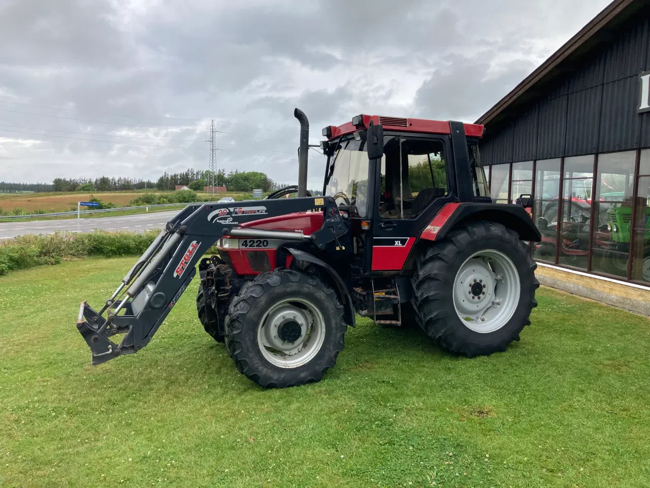 Billede 1 - Case IH 4220 4wd med frontlift og frontlæsser