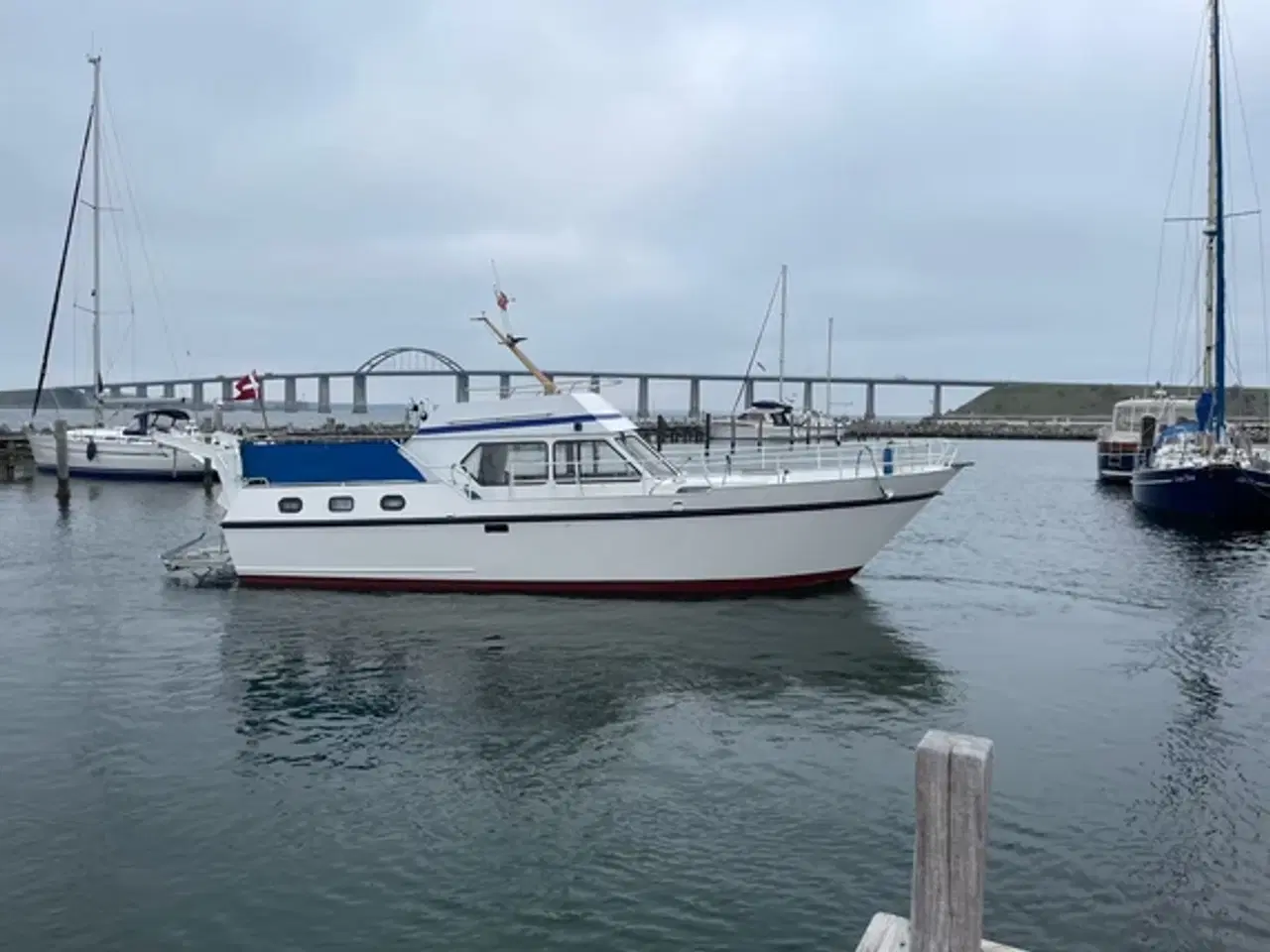 Billede 6 - Skøn stålbåd med masser af plads! Perfekt husbåd!