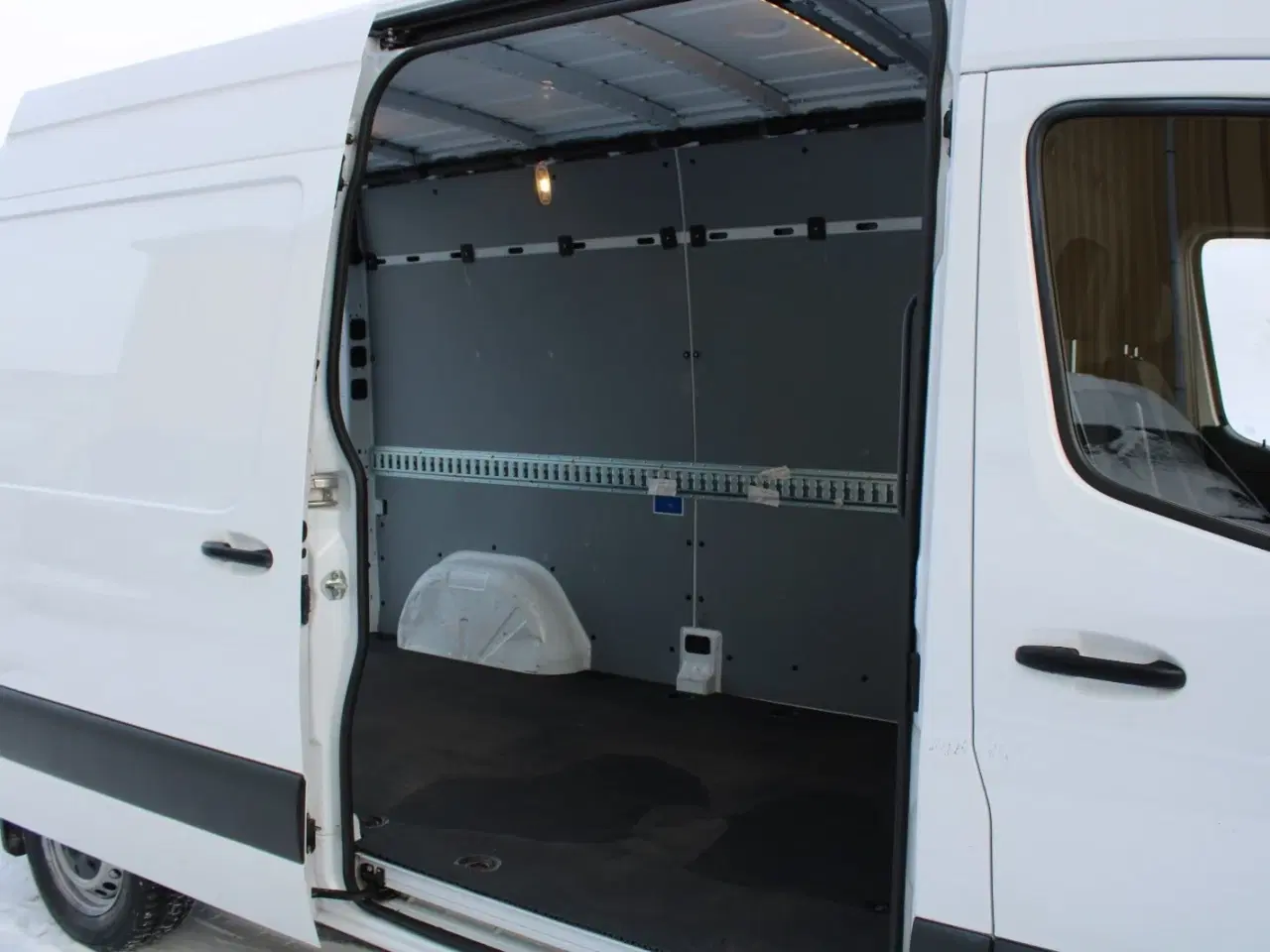 Billede 13 - Mercedes Sprinter 315 2,0 CDi A2 Kassevogn aut. FWD