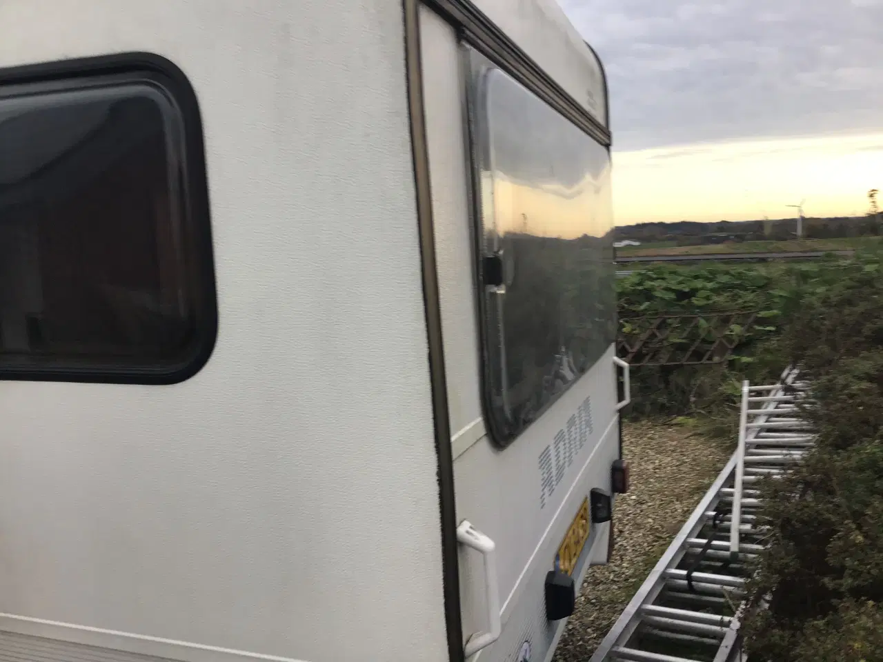 Billede 3 - Adria 400/fortelt nysynet årg 89