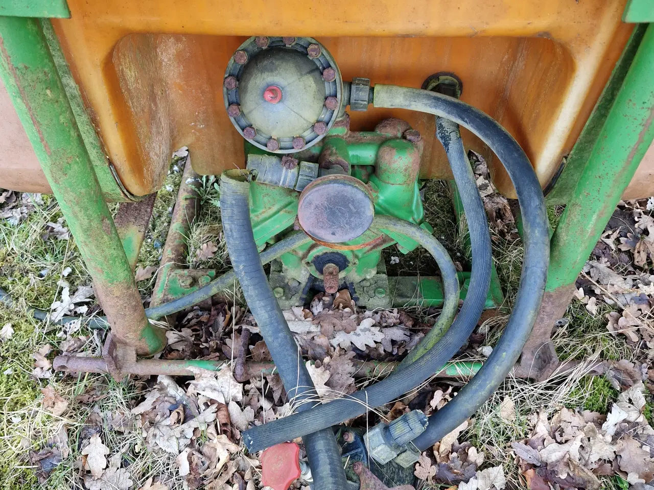 Billede 3 - Giftsprøjte til traktor. 