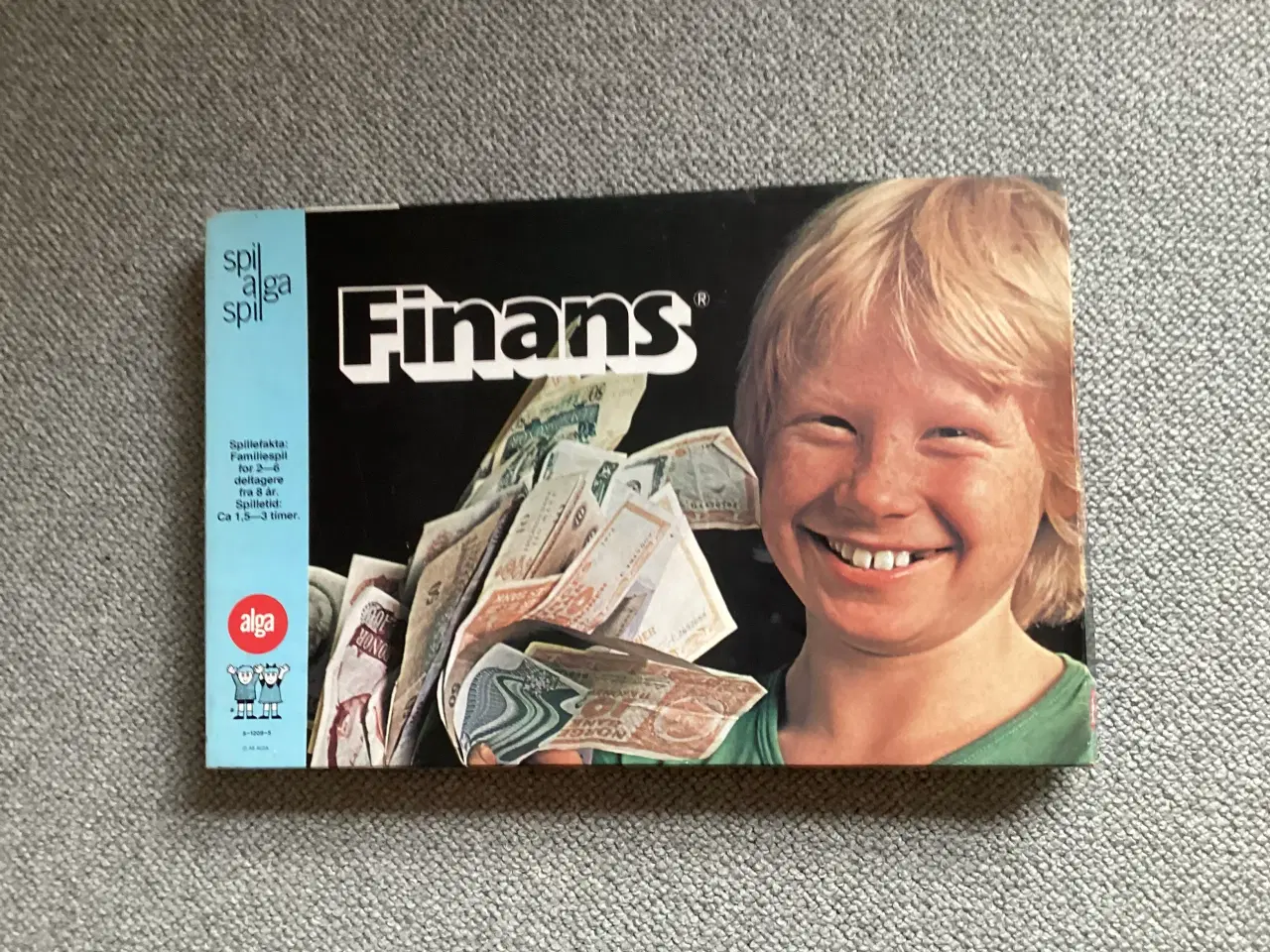 Billede 1 - Finans familiebrætspil