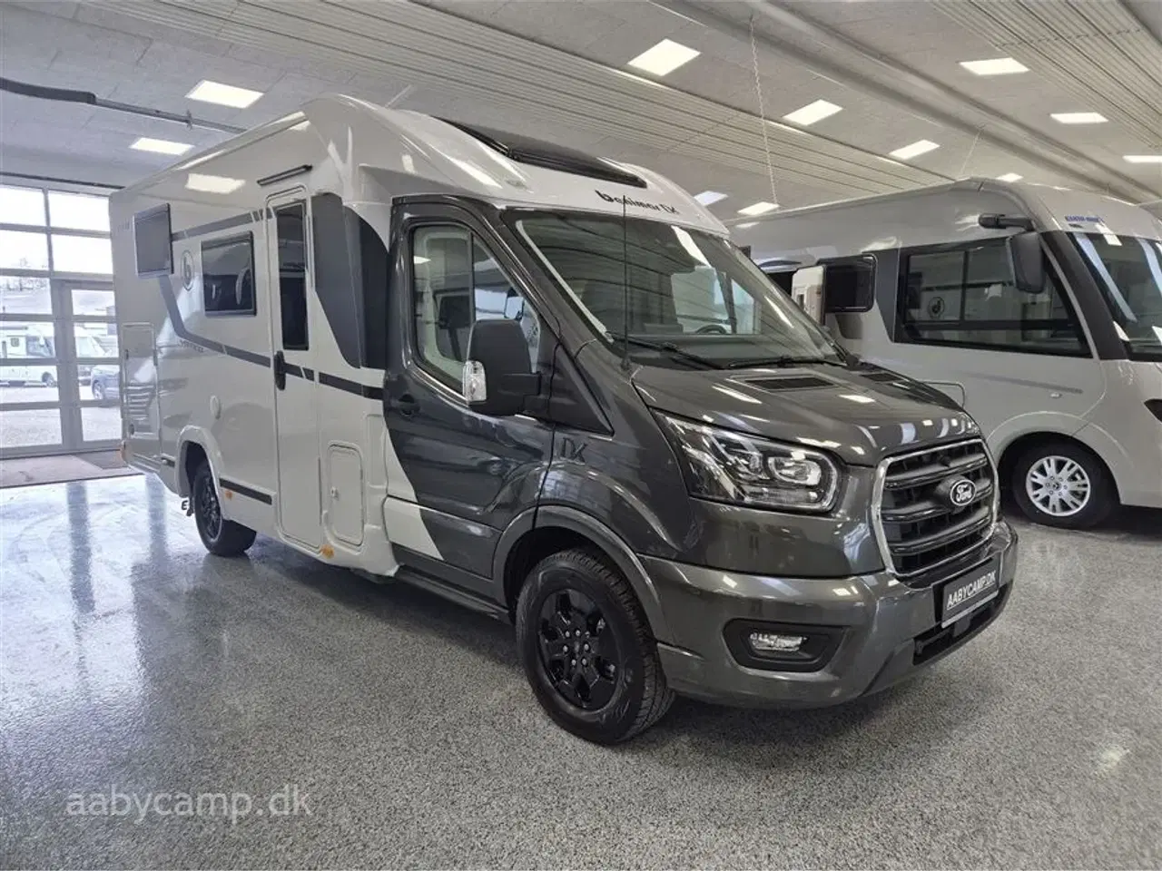 Billede 1 - 2026 - Benimar Yrteo 861 Premium   Benimar Slim Version 214 cm bred