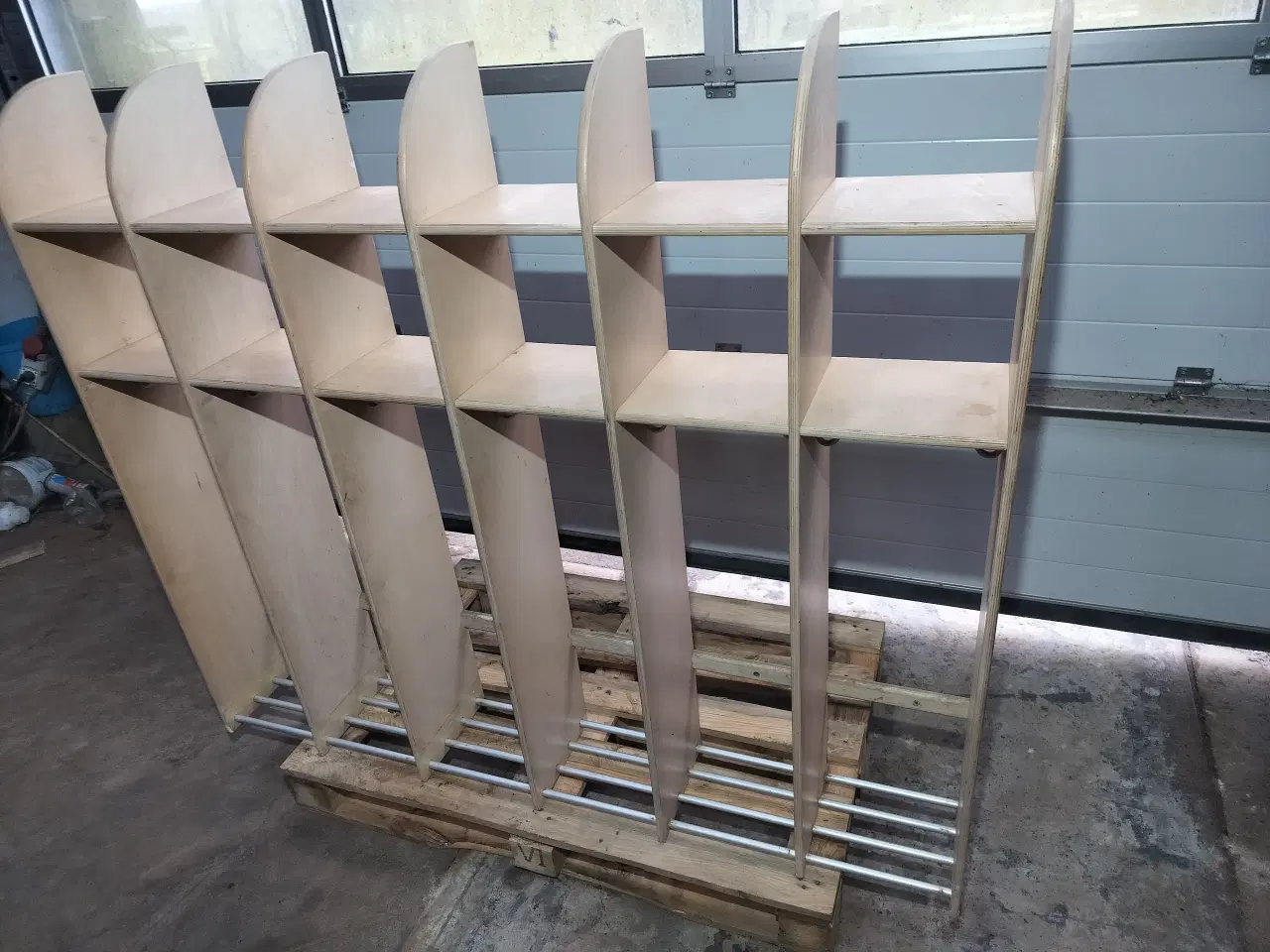 Billede 7 - Garderobe / Børne Garderobe. Med 6 Rum 