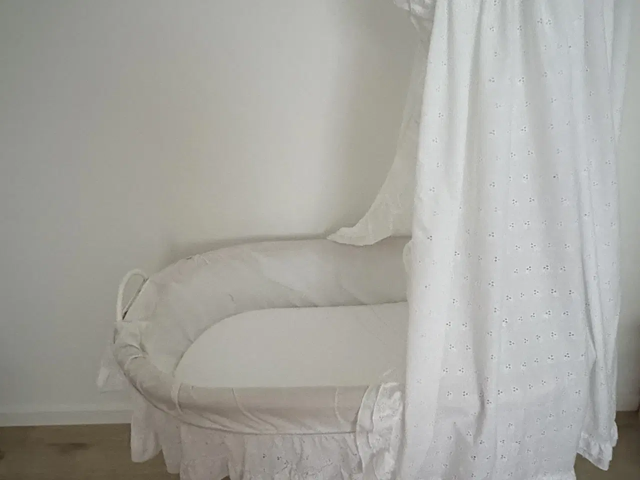 Billede 1 - Babyseng på hjul