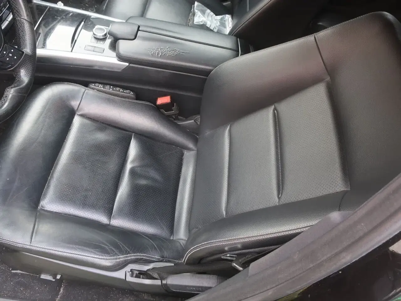 Billede 4 - Personbil MERCEDES E220 Bluetec diesel (momsfri)