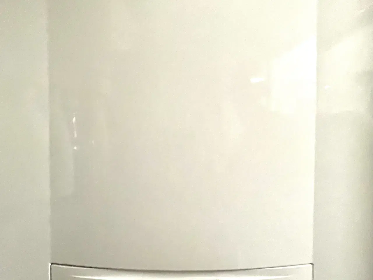 Billede 1 - Bosch gasfyr 5000WT. 5 år gl. 