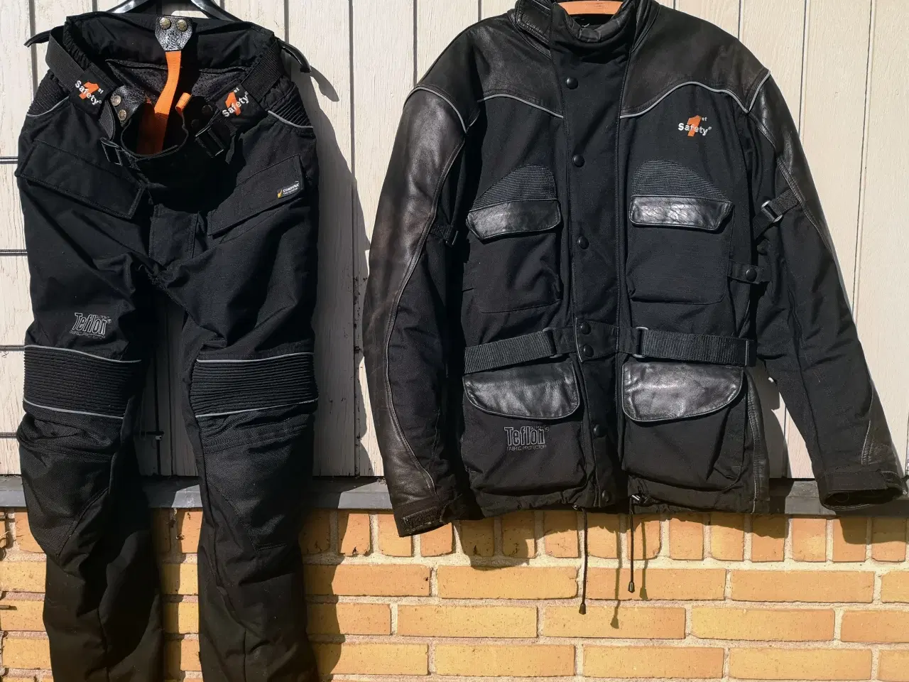 Billede 1 - MC JAKKE OG BUKSER