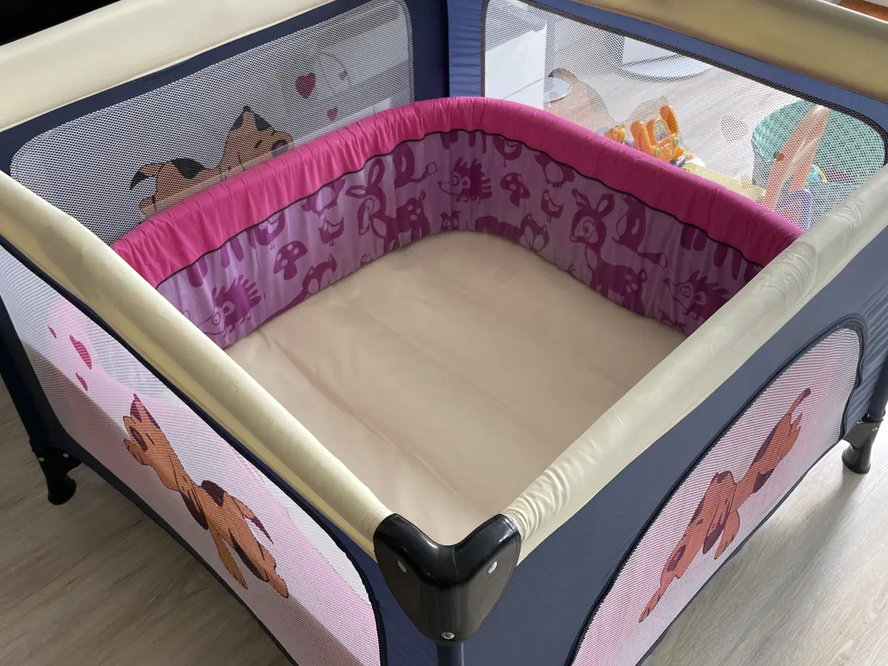 Billede 4 - Kravlegård/rejseseng og sengeramme