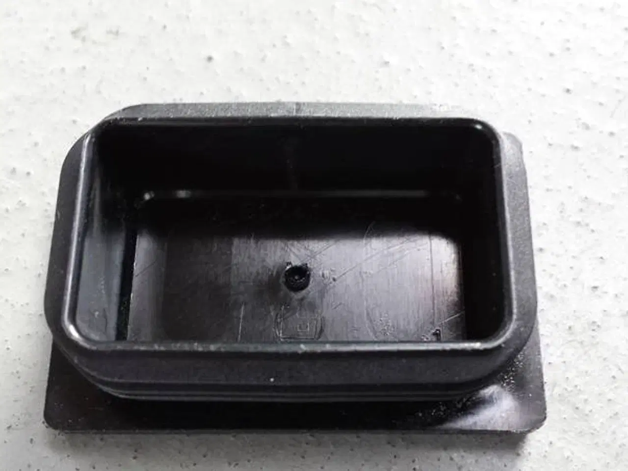 Billede 2 - Plastprop 4x6 Eduard hjørnestolpe