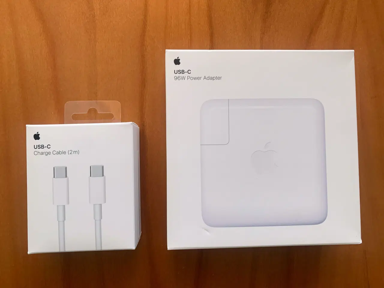 Billede 1 - Apple USB-C 96W Power Adapter, inkl Cable (2 m)