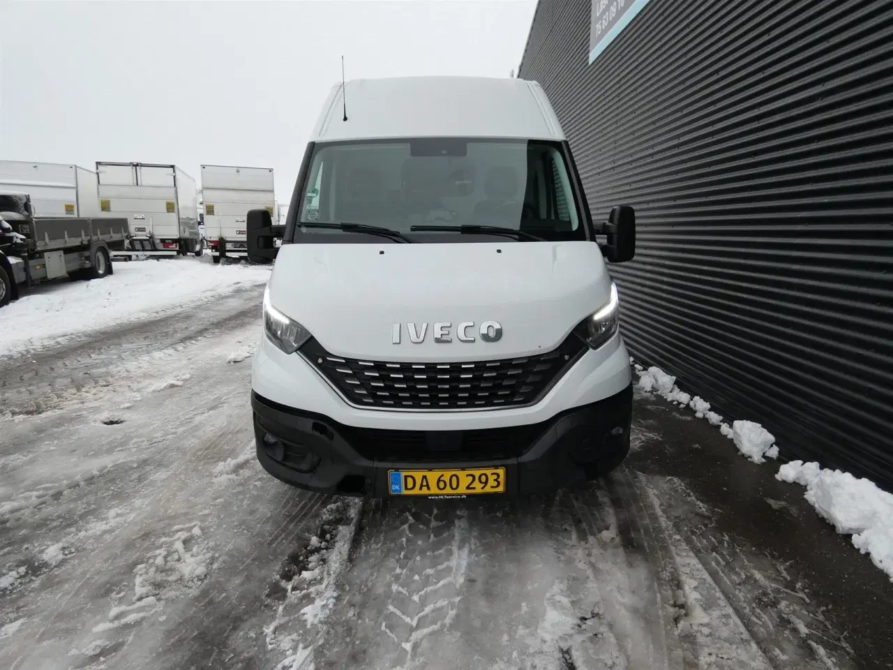 Billede 2 - Iveco Daily 35S16 12m3 2,3 D Hi-Matic 156HK Van 8g Aut.
